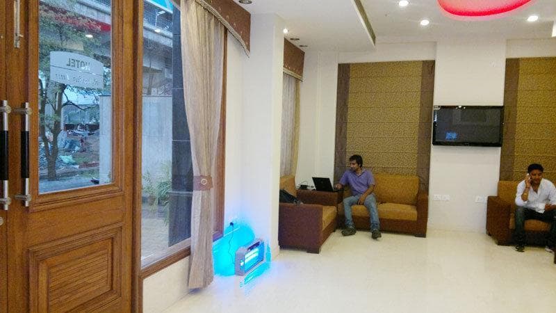 Rousha Inn 3