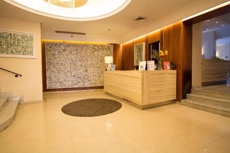 Nuvò Hotel 5