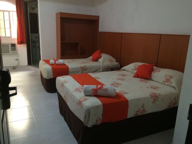 Hotel Via España 5