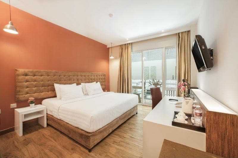 The Rivavi Hotel main