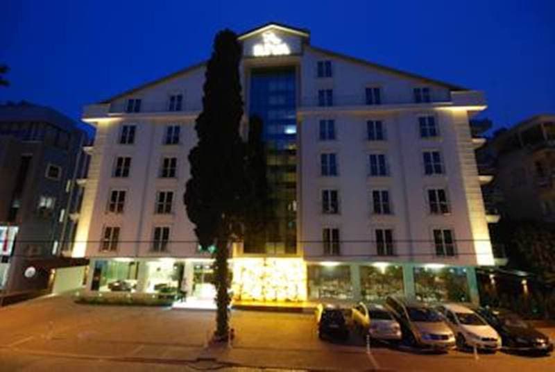 Riva Resatbey Boutique & Business Hotel main