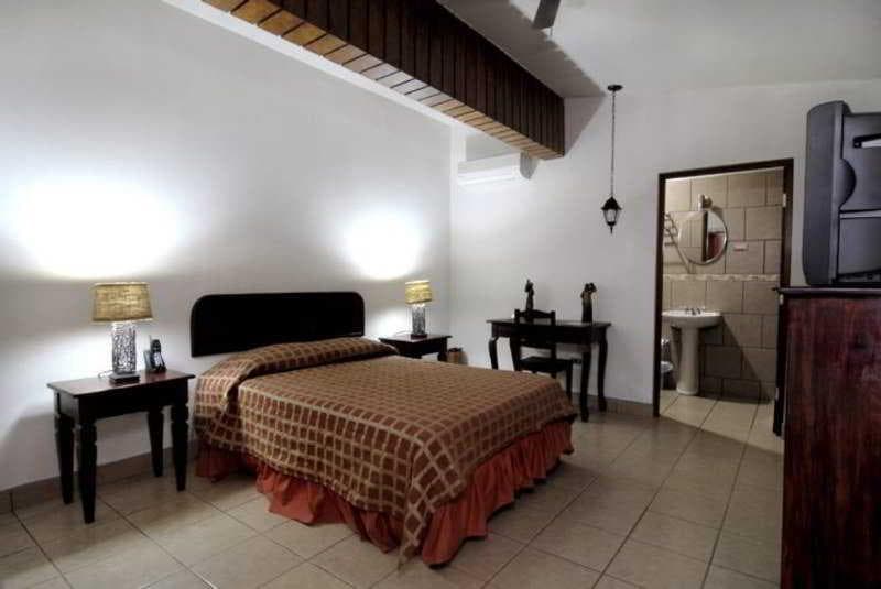 Hotel Mozonte 5
