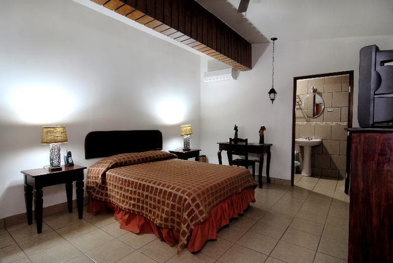 Hotel Mozonte 4
