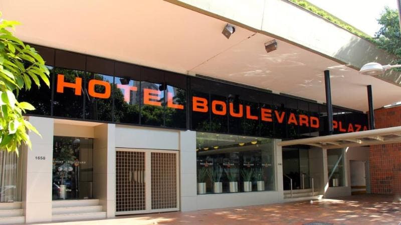 Boulevard Plaza 1