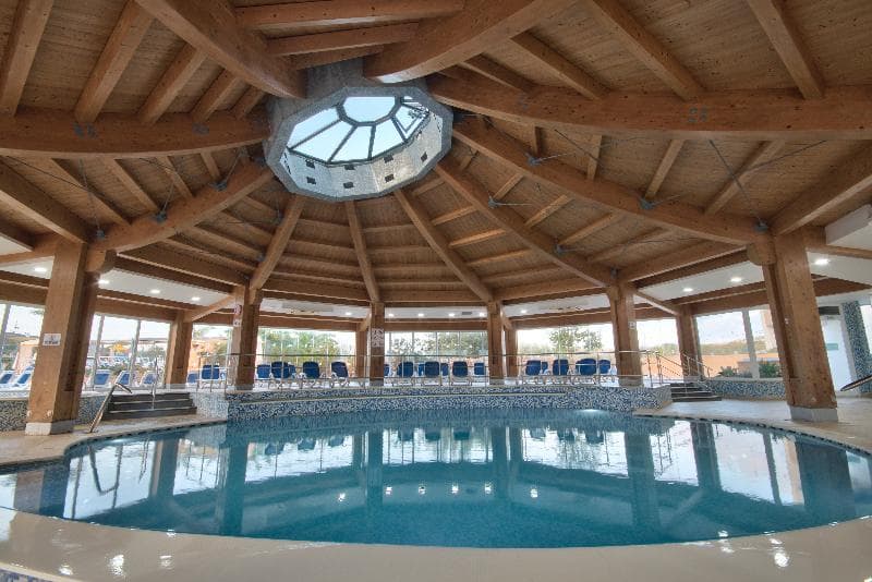 db Seabank Resort & Spa 4