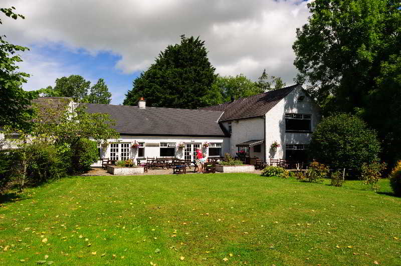 Brown Trout Inn Golf & Country Inn 4