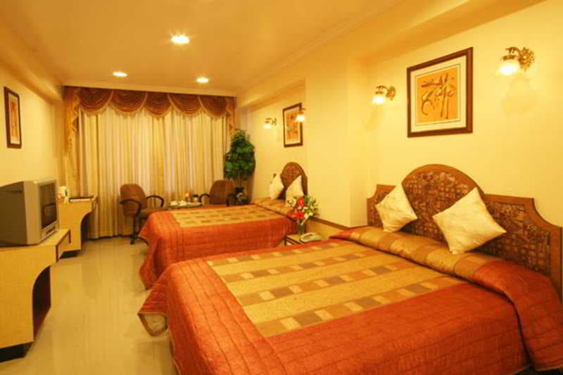 Hotel Tip Top Plaza photo 1