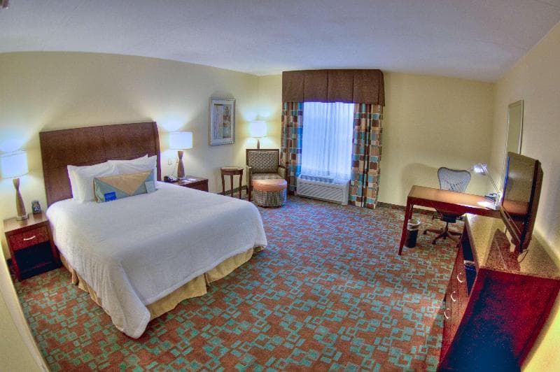 Hilton Garden Inn Clarksville 5