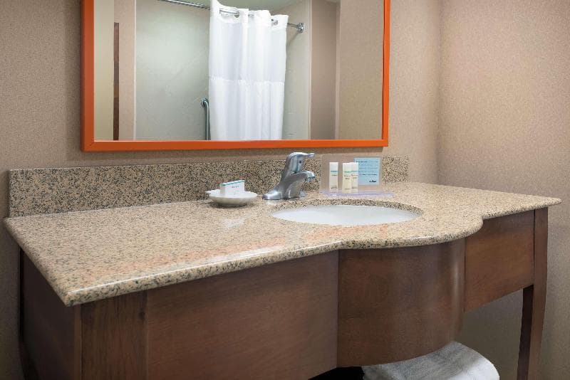 Hampton Inn Springfield South Enfield 5