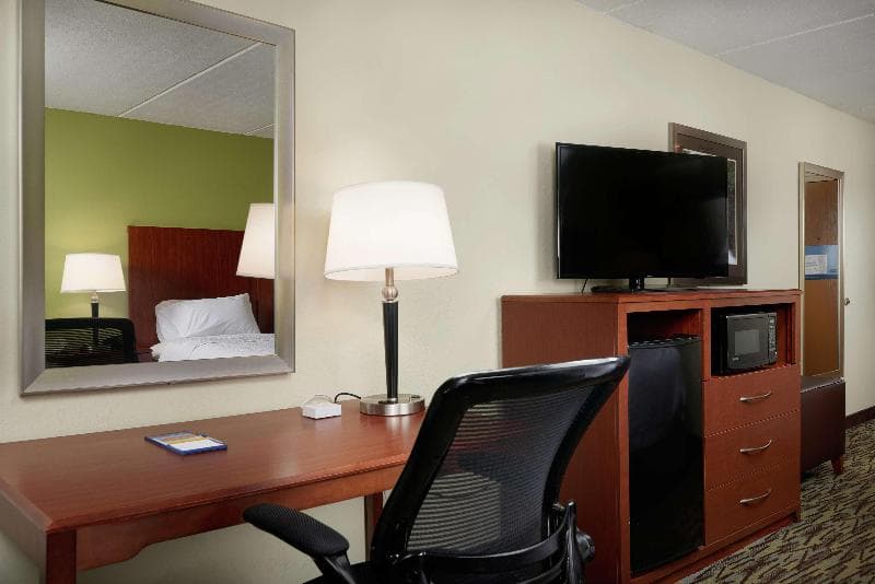 Hampton Inn Franklin 5