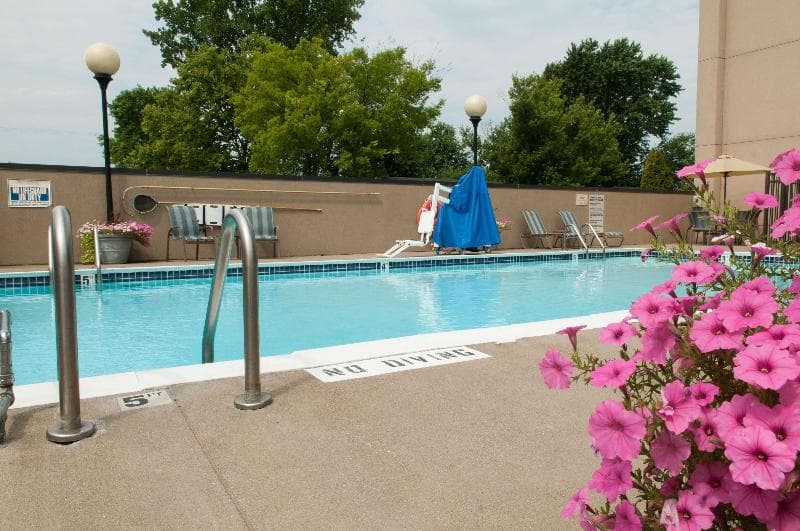 Hampton Inn Louisville-North/Clarksville 3