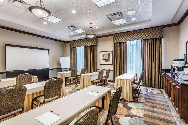 Hilton Garden Inn Gainesville photo 1