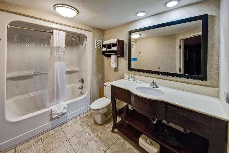Hampton Inn by Hilton Clarksville 5