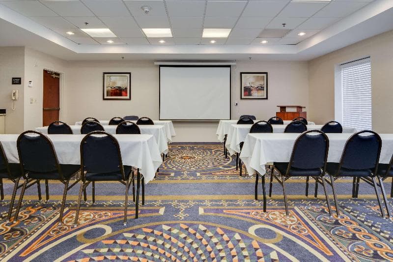 Hampton Inn Atlanta-Fairburn photo 1