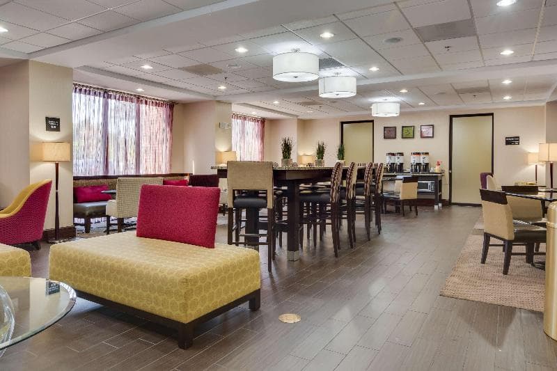 Hampton Inn Atlanta-Fairburn 5