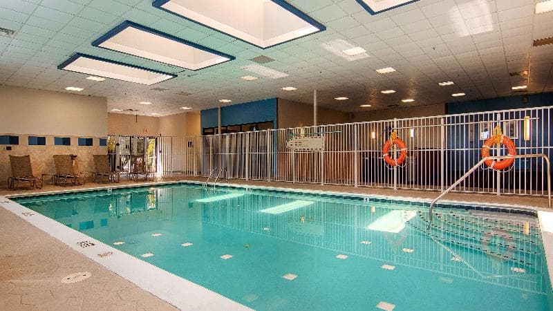 Hampton Inn Salisbury 5