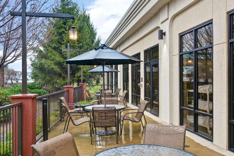 Hampton Inn Hendersonville 3