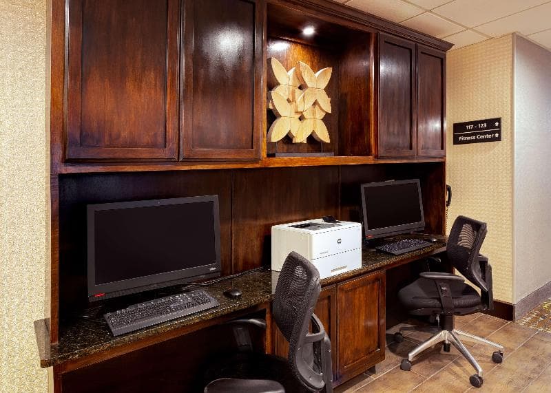 Hampton Inn Bristol photo 1