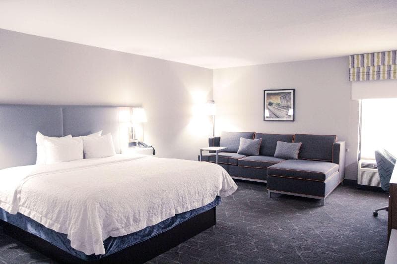 Hampton Inn Greeneville 3