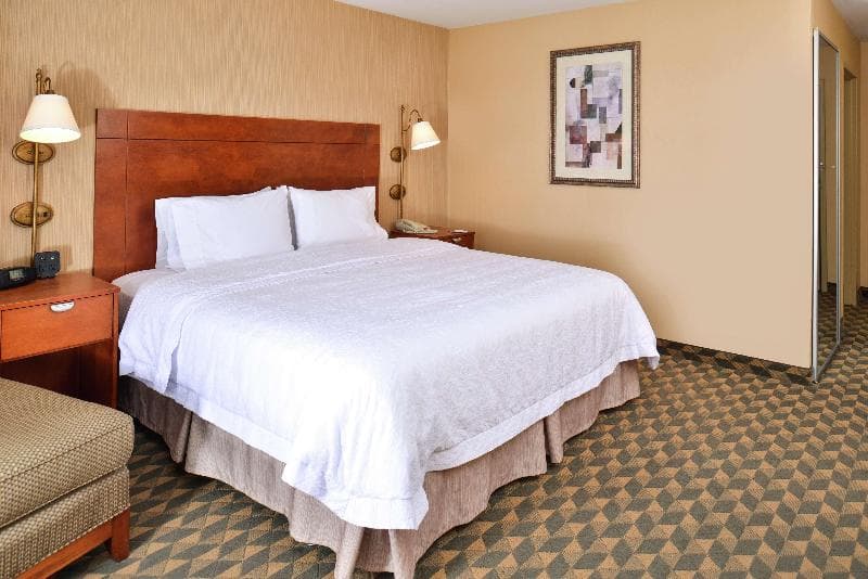 Hampton Inn Harrison 2