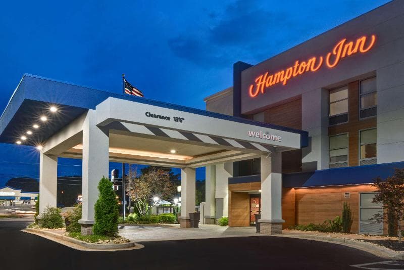 Hampton Inn Greenwood 4