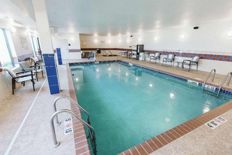 Hampton Inn Bismarck 5