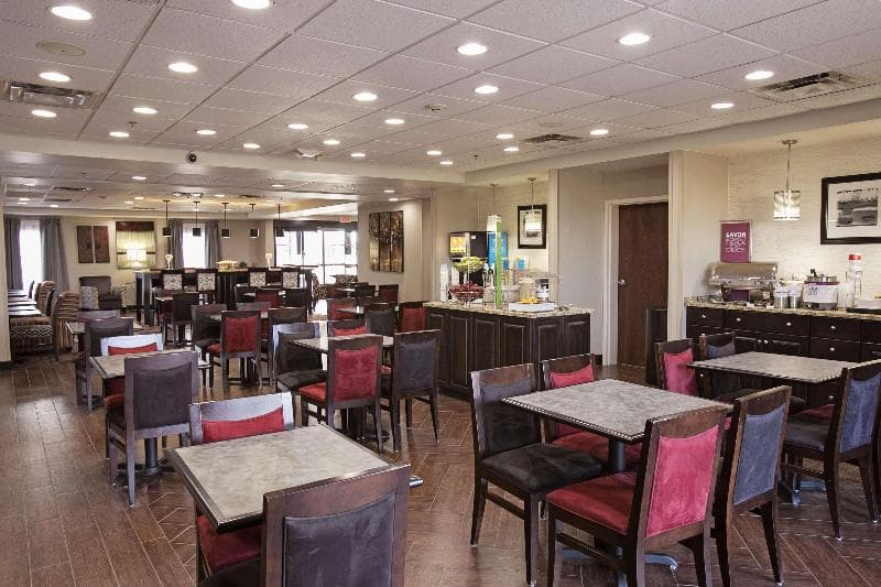 Hampton Inn Moultrie 3