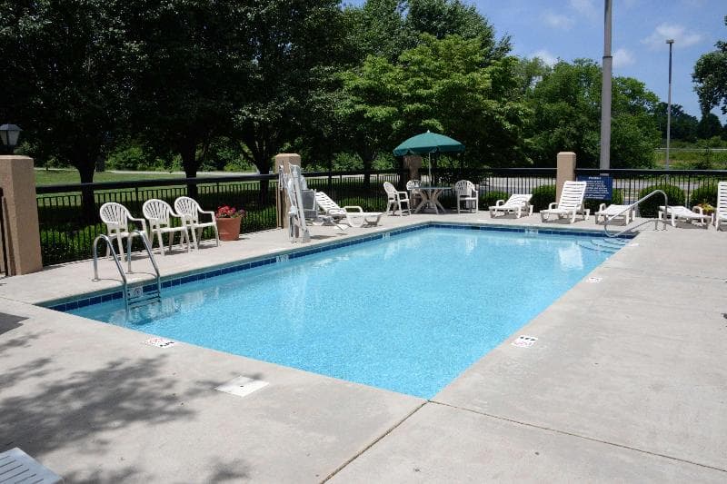 Hampton Inn Abingdon 3