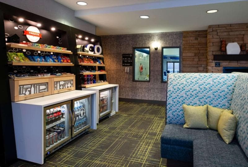 Hampton Inn Glenwood Springs 3