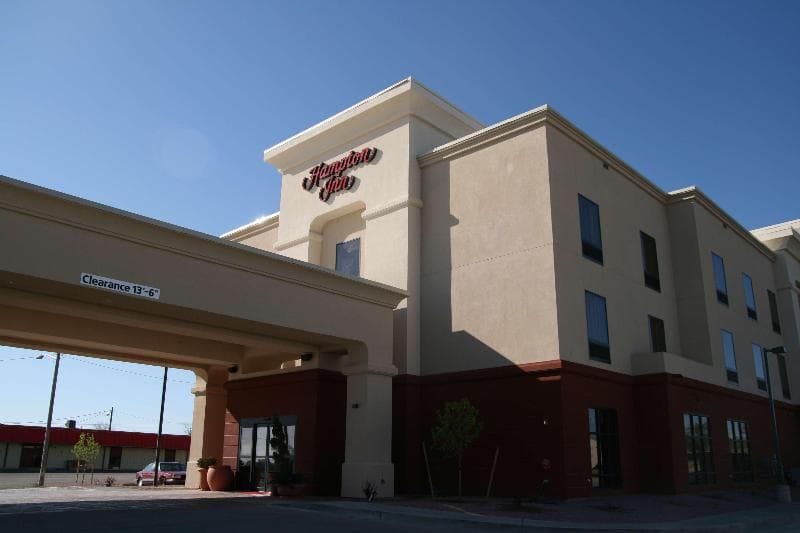 Hampton Inn La Junta 5