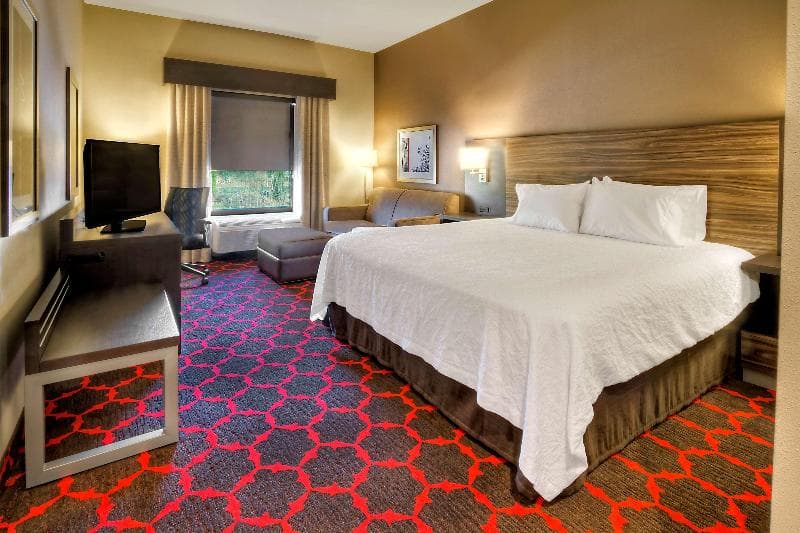 Hampton Inn Cookeville 5