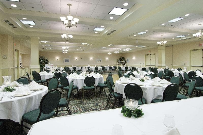 Hilton Garden Inn Grand Forks-UND photo 1