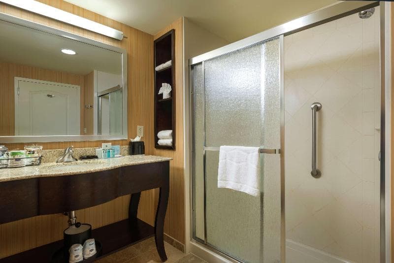 Hampton Inn & Suites Yonkers 4