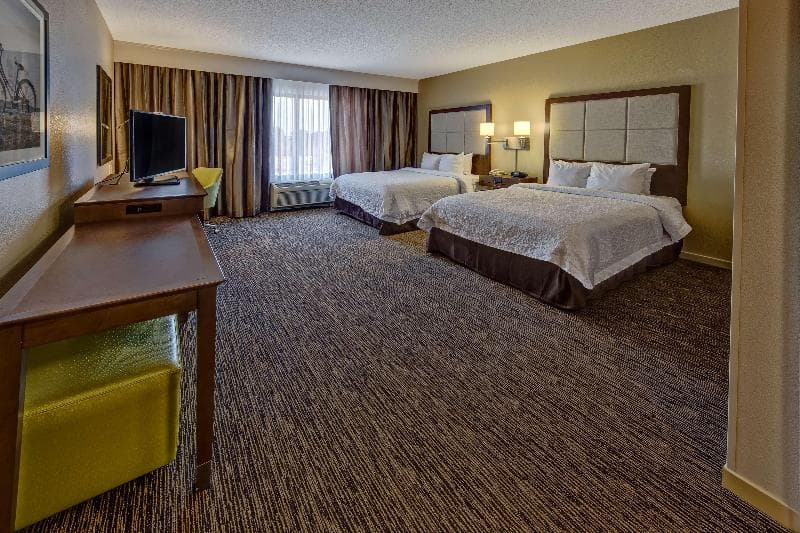 Hampton Inn Dunn 5