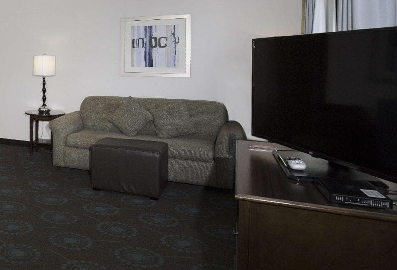 Hampton Inn and Suites Suisun City Waterfront 2