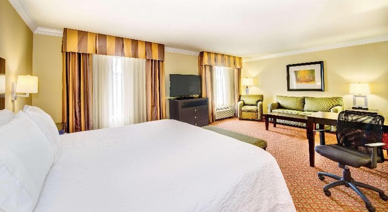 Hampton Inn & Suites Scottsboro 4