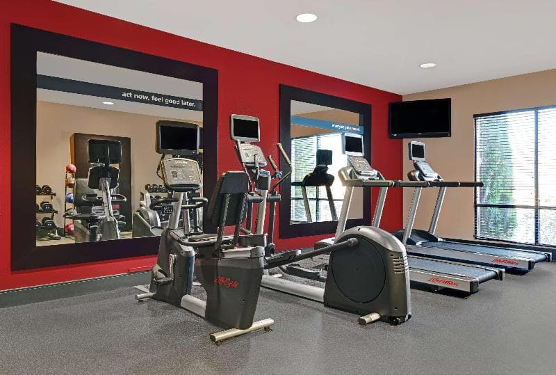 Hampton Inn Farmington 2