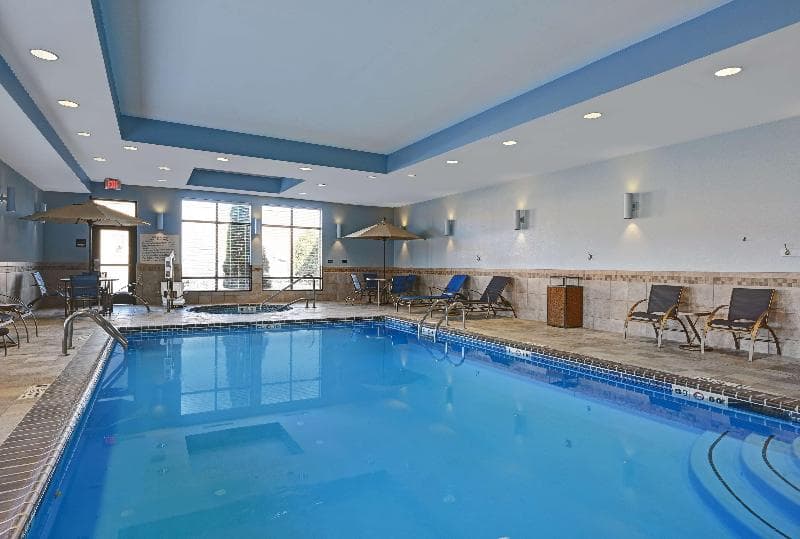 Hampton Inn Farmington 5