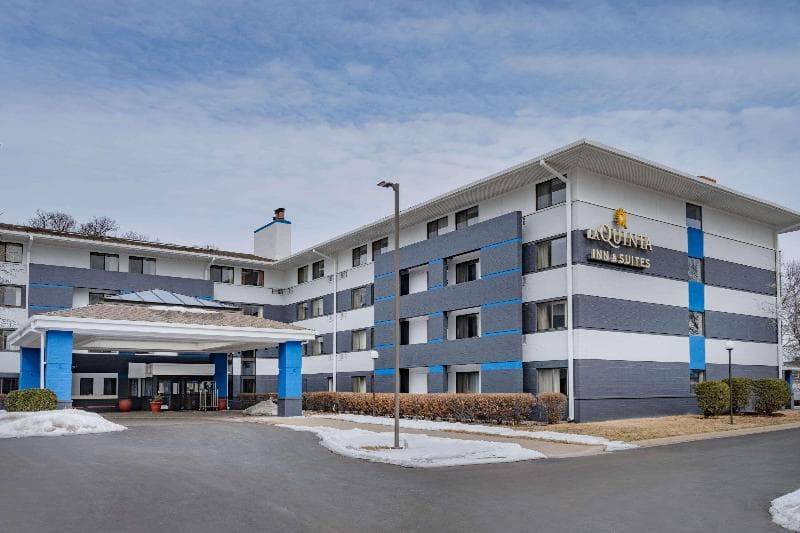 La Quinta Inn & Suites by Wyndham Minneapolis-Minnetonka photo 1