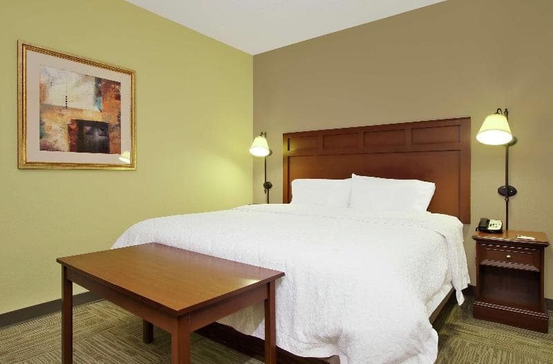 Hampton Inn & Suites Murray 5