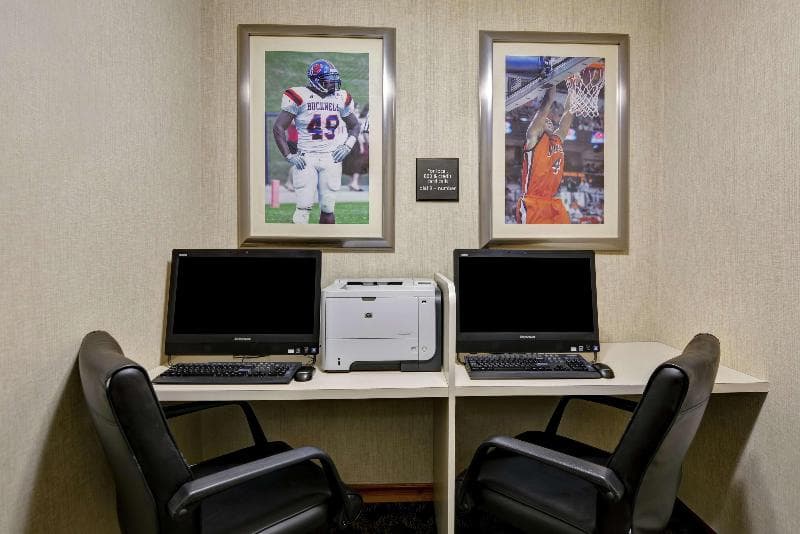 Hampton Inn Lewisburg photo 1