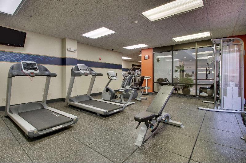 Hampton Inn Warner Robins 5