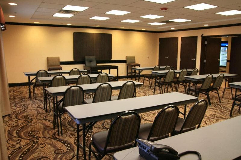 Hampton Inn & Suites McAlester 4