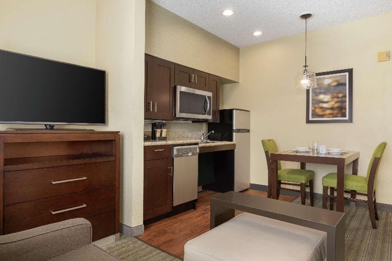 Homewood Suites by Hilton St. Petersburg Clearwater 3
