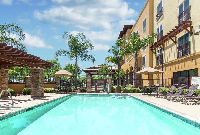 Hampton Inn & Suites Lodi 3