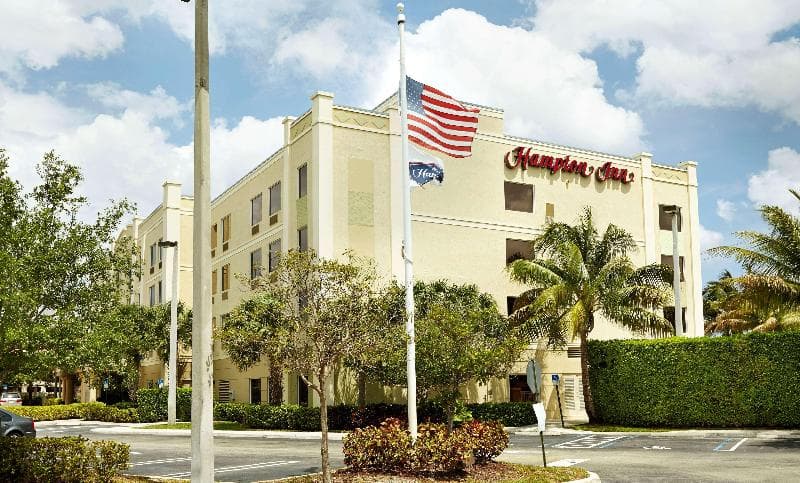 Hampton Inn West Palm Beach Central Airport 2