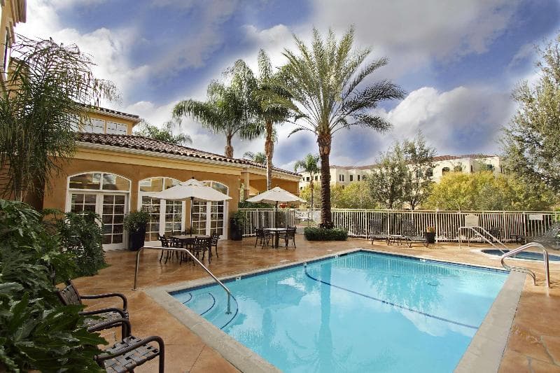 Hilton Garden Inn Calabasas 4
