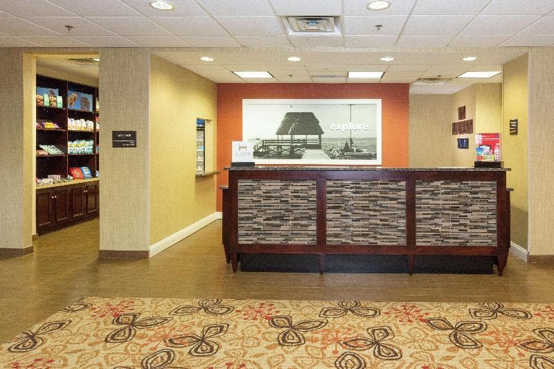 Hampton Inn & Suites Jacksonville-Airport 5
