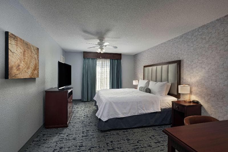 Homewood Suites by Hilton Fort Collins 5