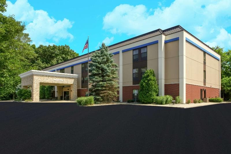 Hampton Inn Portage photo 1